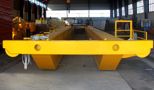 Zarrin Mehr Overhead Crane in manufacturing stage at factory, a strong alternative to gantry crane rentals and electric winch systems.
