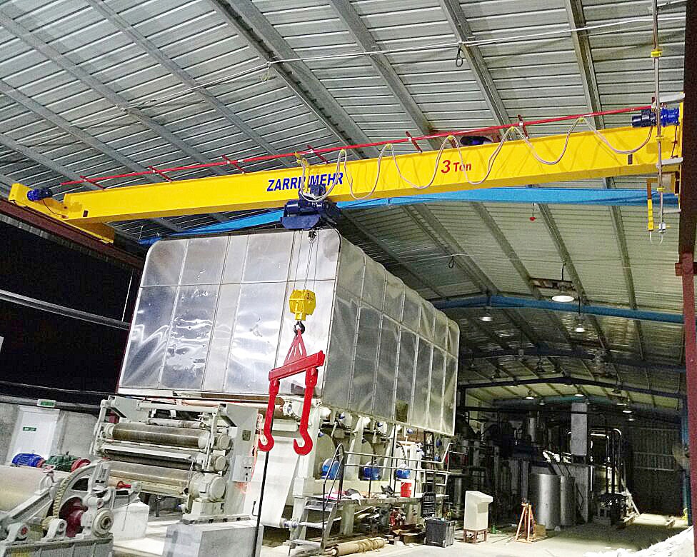 Zarrin Mehr Single Girder Overhead Crane designed for efficient material handling, lifting up to 16 tons, ideal for space-constrained industrial settings